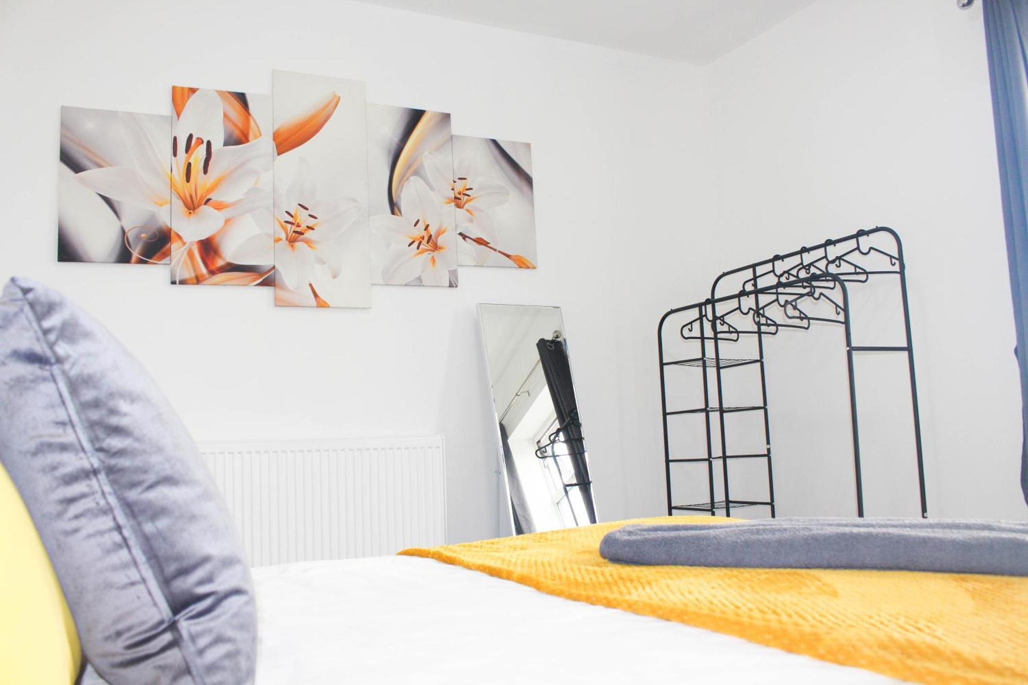 2 Min Walk Etihad Stadium & Coop Arena - 3Br, Free Parking Manchester Buitenkant foto